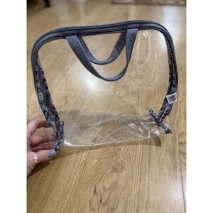 Vera‎ Bradley Clear Zip Tote  Tranquil Medallion Pattern